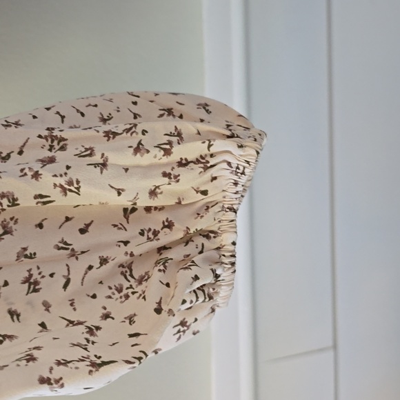 Henson tan bodysuit - Picture 4 of 8